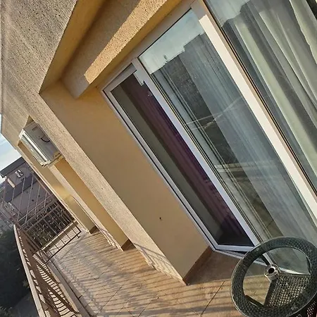 La 2 Pasi De Mare Apartment